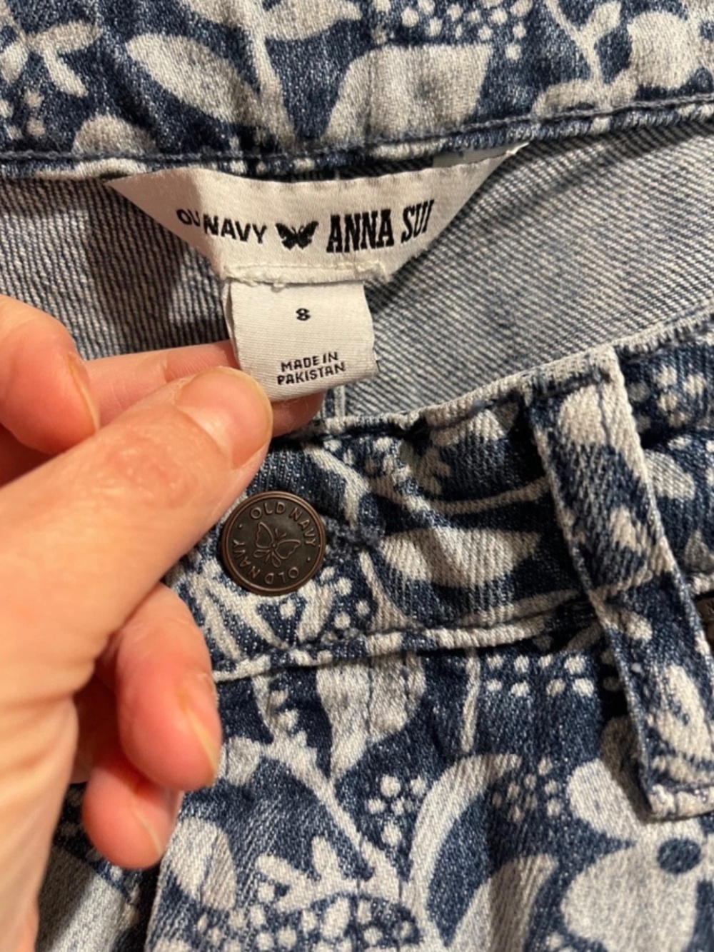 Old Navy x Anna Sui Slim Boot Cut Blue Floral Jeans Size 8 EUC - Picture 5 of 13